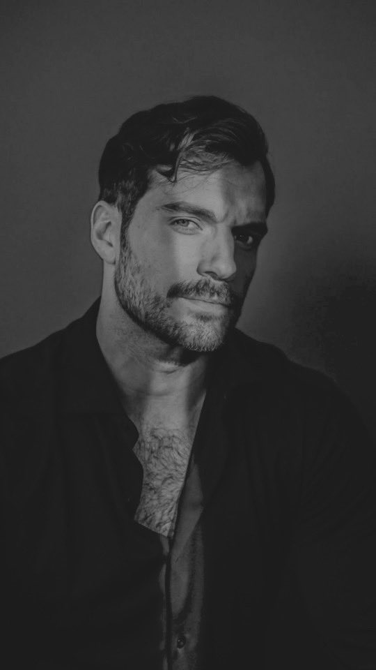 —— 𝘕𝘰 𝘮𝘦 𝘥𝘦𝘤𝘪𝘥𝘰 𝘴𝘪 𝘦𝘭 𝘣𝘪𝘨𝘰𝘵𝘦 𝘴𝘦 𝘲𝘶𝘦𝘥𝘢 𝘰 𝘴𝘦 𝘷𝘢. 

𝘌𝘯 𝘦𝘴𝘵𝘰 𝘴𝘦 𝘣𝘢𝘴𝘢𝘯 𝘮𝘪𝘴 𝘱𝘦𝘯𝘴𝘢𝘮𝘪𝘦𝘯𝘵𝘰𝘴 𝘳𝘦𝘤𝘪𝘦𝘯𝘵𝘦𝘮𝘦𝘯𝘵𝘦.