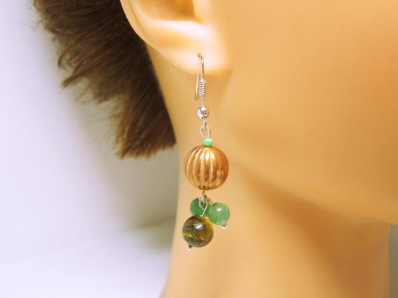 Round Copper And Green Bead #Earrings Long Rustic Earring Dangles Women's Autumn Earrings Harvest Dangles Gift Ideas For Her #JEWELRY EARRINGS #beaded #fashion #handmade