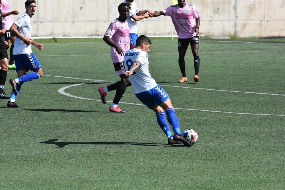 💪🏻⚽️💙➕3️⃣