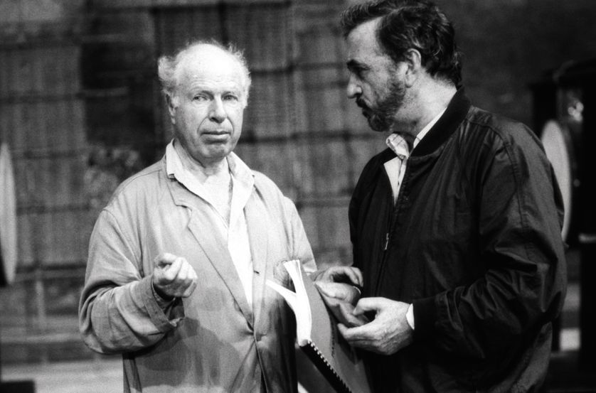 PresseTheatre's tweet photo. Peter Brook - Jean-Claude Carrière : une collaboration unique entre un auteur-adaptateur et un metteur en scène : La conférence des oiseaux - La Tragédie de Carmen - Le Mahabharata entre une dizaine de chefs d'oeuvre du théâtre contemporain https://t.co/i5cZVK95sO