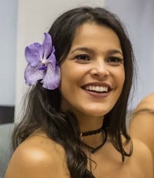 Fabiola92768044's tweet photo. @emillyaraujoof mudou 
2017 e2021 amo vc lindas🤩😍😘 https://t.co/VPnrKkT6CW