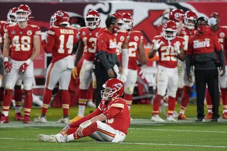Fourthandone_'s tweet photo. With a defeat to Brady in the superbowl can Mahomes still out do his legacy? 

#ChiefsKingdom https://t.co/C2cY0Ovcdp