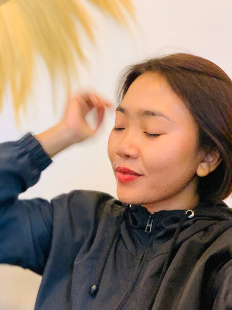 Kelak, kita akan memahami perasaan satu sama lain, ketika mungkin kita telah menjadi milik yang lain