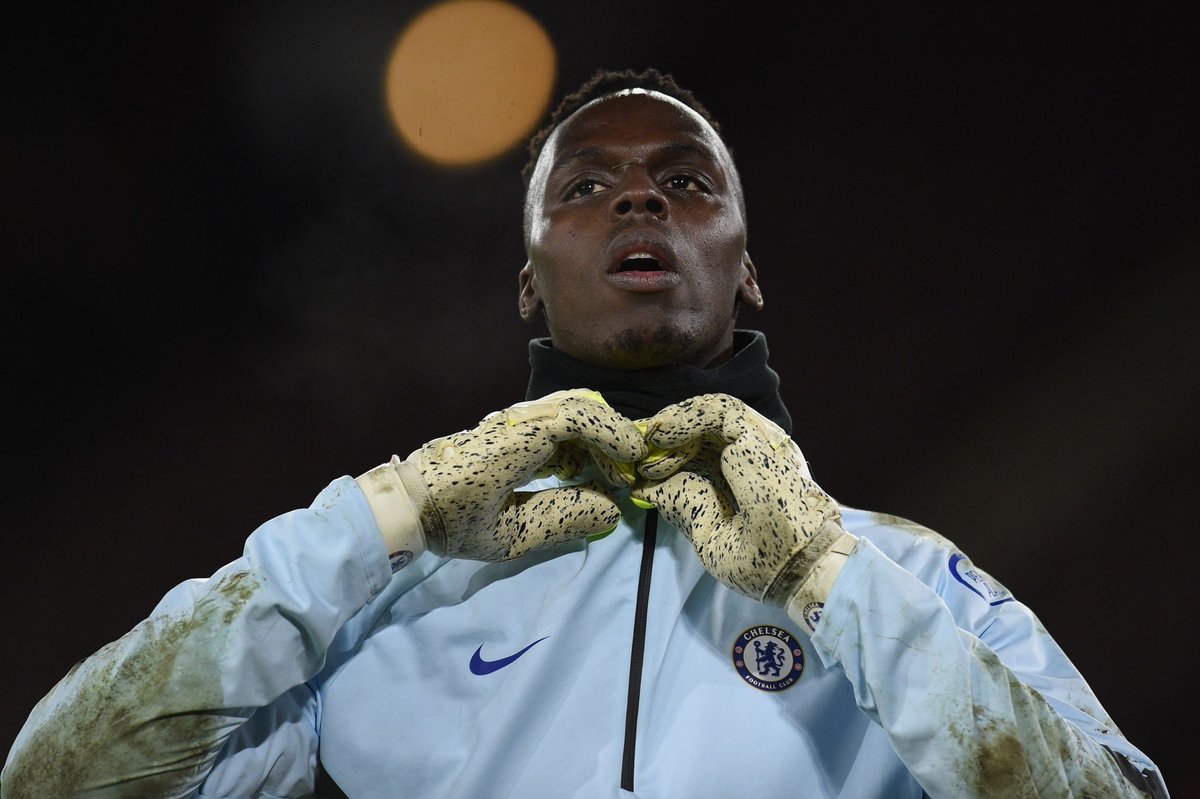 Without an understanding of the sideline being both an advantage and disadvantage, you cant begin to use it to its full potential. I feel that right now we aren't using personnel, space, and timing to create advantages against mid to lower tier opps.