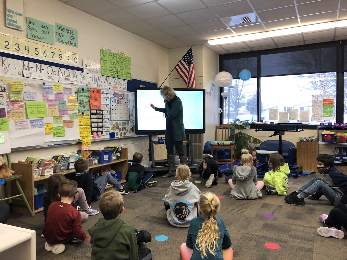 ghapsmaryawhite's tweet photo. Monday provided more opportunities to affirm the work our teachers are doing around balanced literacy satellite components! Mrs. Magrath & Mrs. TenBroeke continue to rumble, provide access & spark joy in their learners.
#UsInMustangs https://t.co/Iuz2bNTWvy
