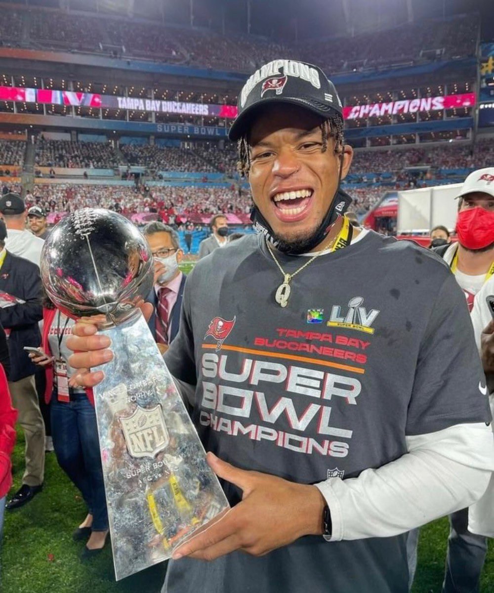 theswac's tweet photo. Congratulations to former PVAMU (@PVAMUPanthers) student-athlete Quinton Bell for being crowned a Super Bowl Champion as a member of the @Buccaneers #SWACProud #BuildingChampionsForLife https://t.co/jX41DRGnS9