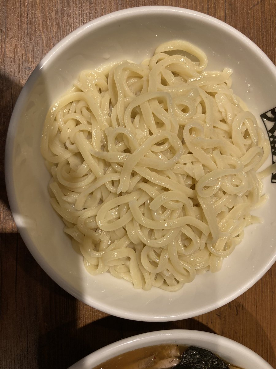 iwao_kanazawa's tweet photo. 元祖つけそば 西台大勝軒本店
大勝つけそば(めん300g) ¥1000
#ラーメン #らーめん #中華ソバ #中華そば #つけそば #つけめん #元祖つけそば #無化調 #無化調ラーメン #大勝つけそば #自家製麺 #大勝軒 #西台大勝軒 #東京 #蓮根 #ramen #tsukesoba #nomsg #tokyo #hasune https://t.co/opIGhXGGHB