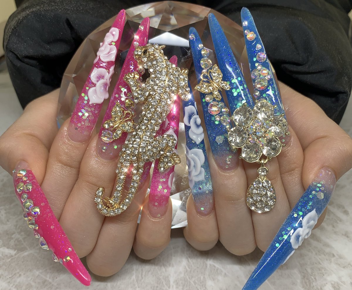 村田 奈津季 على تويتر あすちゃんネイル スカルプ ポイントネイル ２枚マックス グラデーションネイル ラメネイル 乳白色ネイル ブルー ネイル ピンクネイル ヒョウネイル フラワーネイル 3dネイル 卒業式ネイル 冬ネイル 自宅ネイル Nail