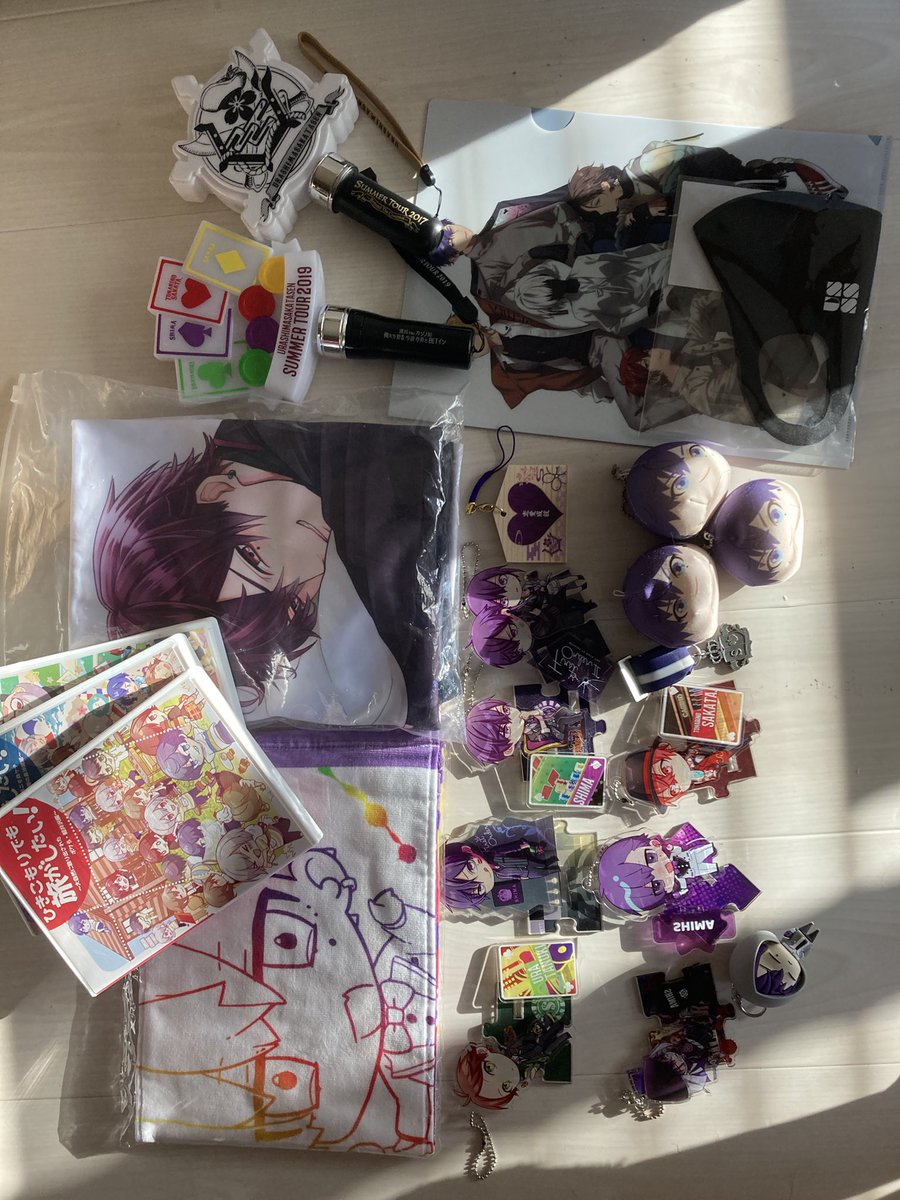 amane73197967's tweet photo. 志麻グッズ買取

求 現金
譲 画像
メルカリでのお取引のみとさせて頂いております

#歌い手グッズ #うらたぬきグッズ #あほの坂田グッズ #志麻グッズ #センラグッズ #浦島坂田船グッズ  #浦島坂田船グッズ買取

画像に載せることが出来なかった缶バッジ
花や花や63個
配信ライブ2020 デフォ 48個 https://t.co/8mSDhoPzVn