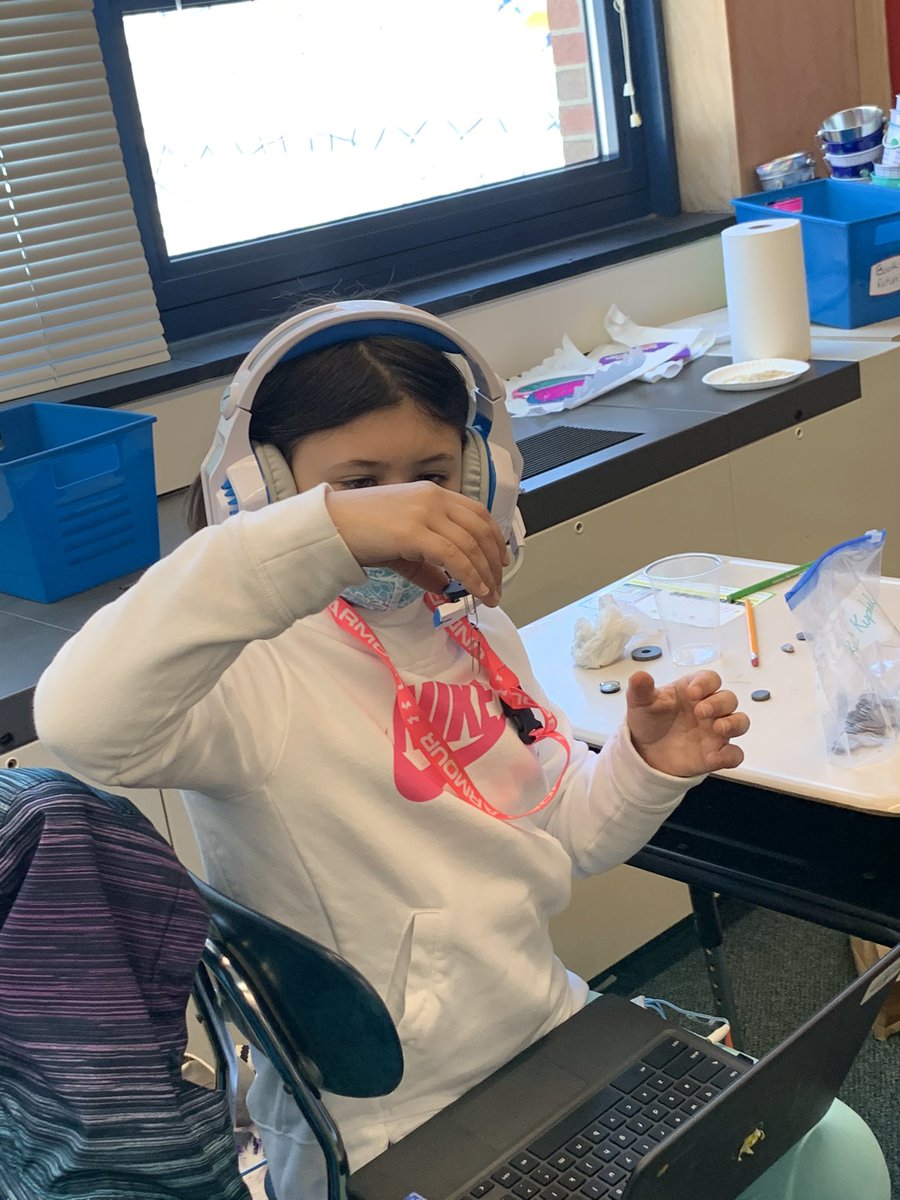 Scientists from cohort a and cohort b had a lot of fun exploring magnets with our guest scientist over google meet today! <a href="/jfkladybugs/">JFK School Franklin</a>
