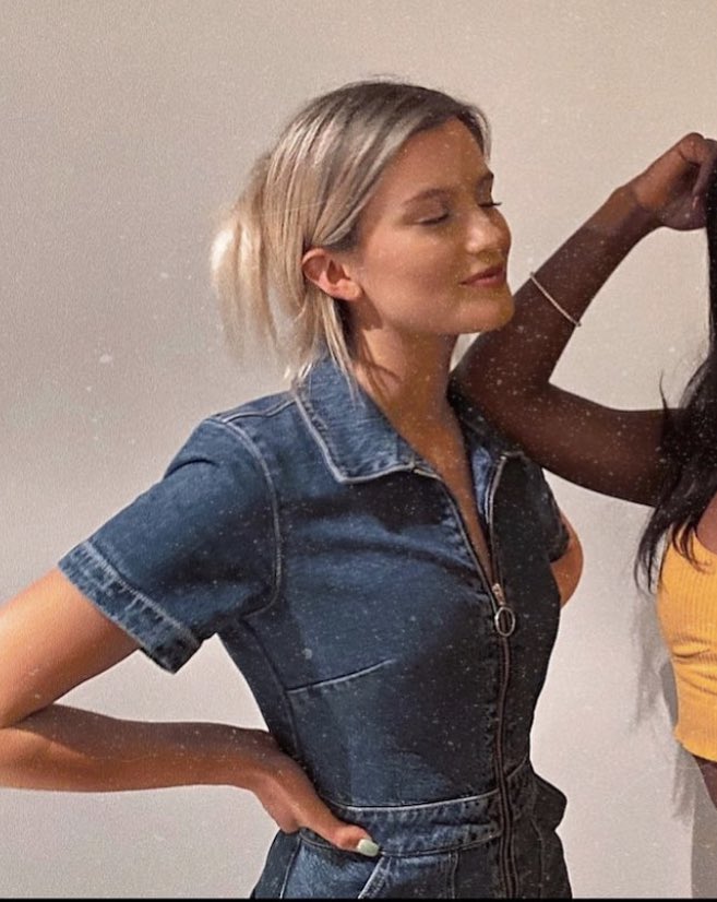 mia and erana sharing clothes is my favourite thing: