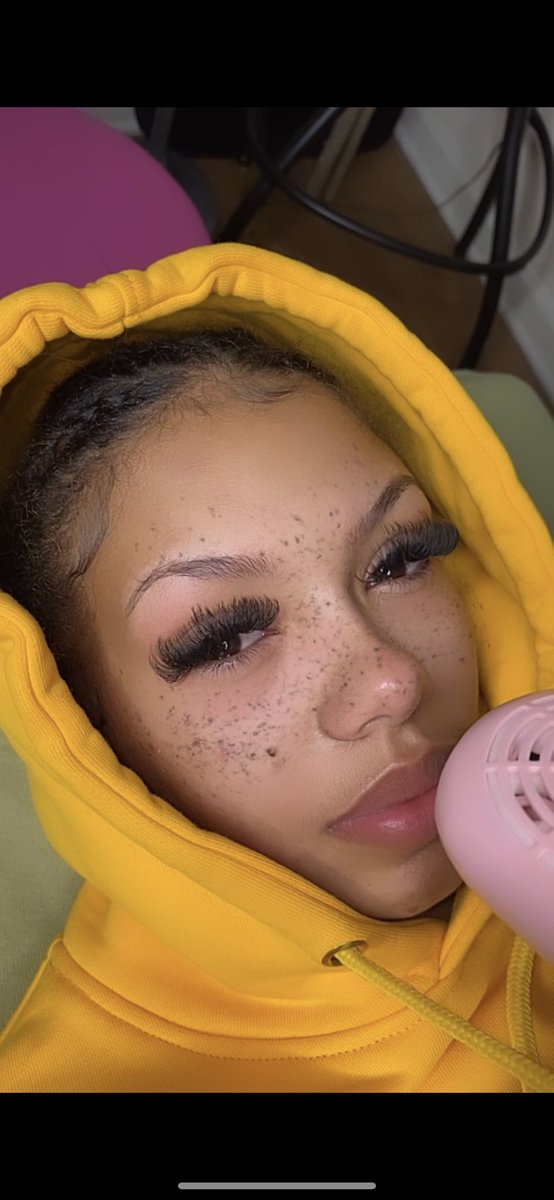domsdollhouse's tweet photo. I am a Certified Lash Tech working out of Greensboro, NC! A simple RT can put my post on the timeline of a potential client! Thank You for supporting my small business!🥰🤍
#ncatlashes #uncglashes #winstonlashes #wssulashes #hbculashes #336lashes #336eyelashes #greensborolashtech https://t.co/8zAlnLUTgL