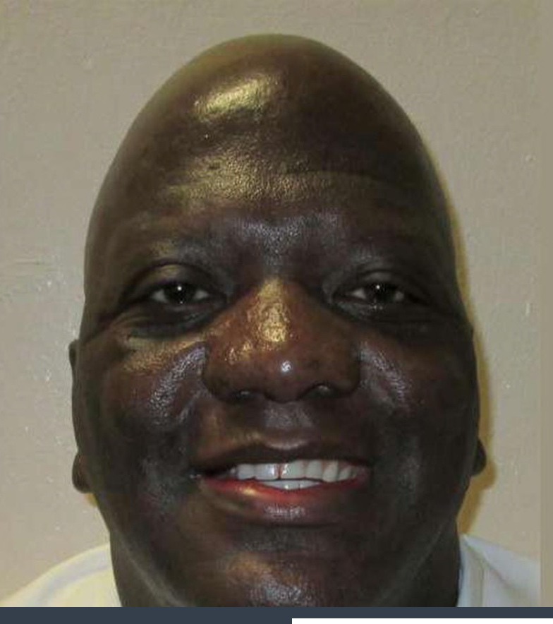 On Thursday, Alabama plans to execute Willie Smith. He was convicted in a terrible murder, but got death after first turning down a plea deal for life. The jury voted 10-2 for death. Fed law &amp; every death penalty state EXCEPT Alabama requires unanimous jury for a death sentence.