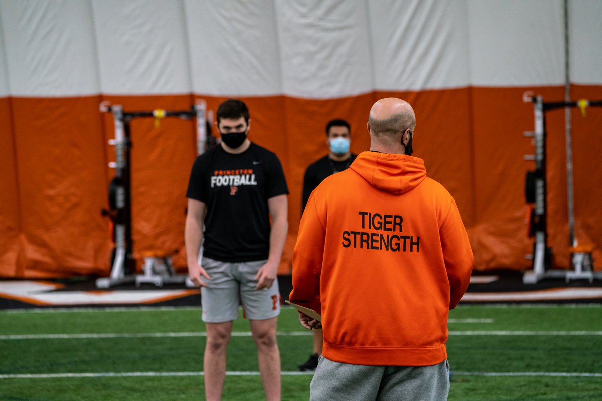 PUTIGERS's tweet photo. Thanks, Coach! https://t.co/J5GnqkqtZu
