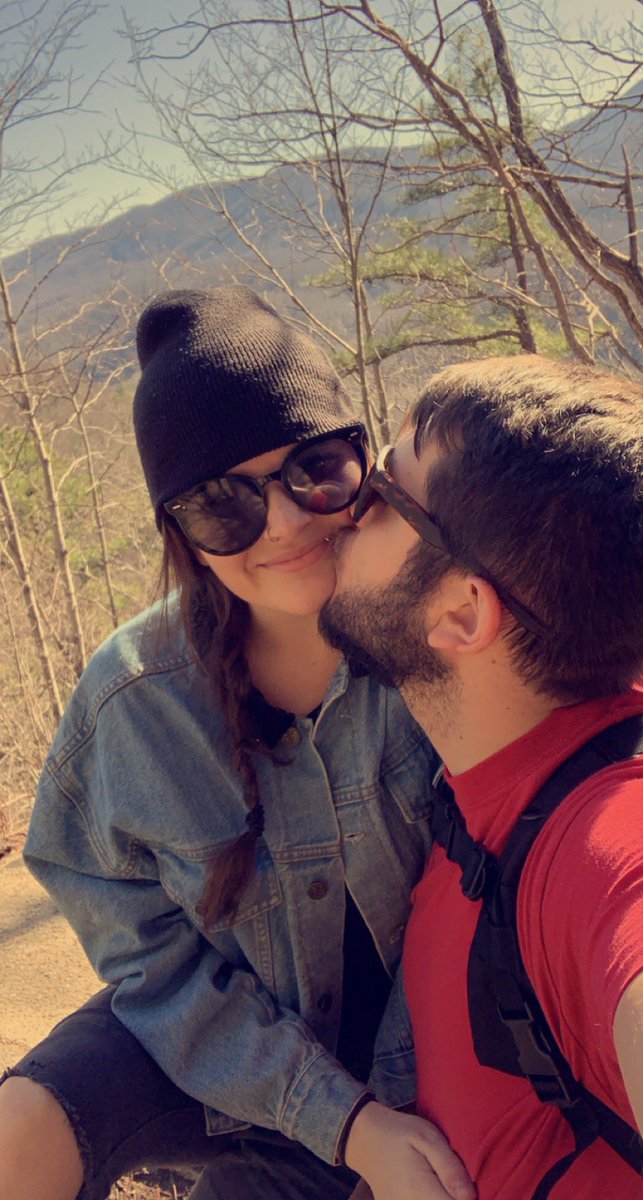 audreymeshell's tweet image. I love you like the mountains