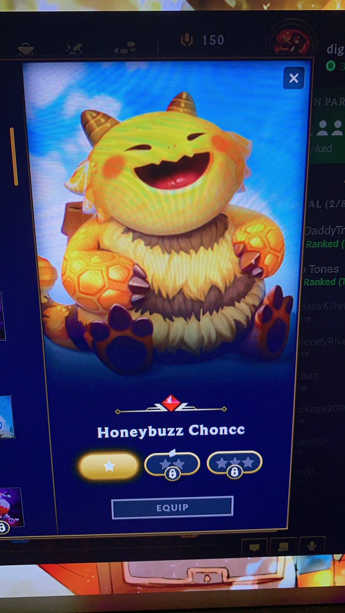 digitalhalie's tweet photo. Actually screaming because I just got this out of my first 5 pack of eggs on tft 🥰🥺🥰🥺 https://t.co/Vo6nelo20F