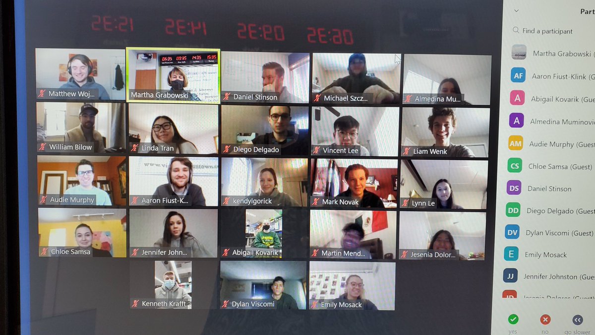 CoreLabsx0's tweet photo. Kickoff! First day #EnterpriseSystems @LeMoyne @MaddenSchoolLMC #ISProgram #MSIS Great to see everyone, near and far! #MIS455 #MIS717 :) https://t.co/Avg5EAMOHk