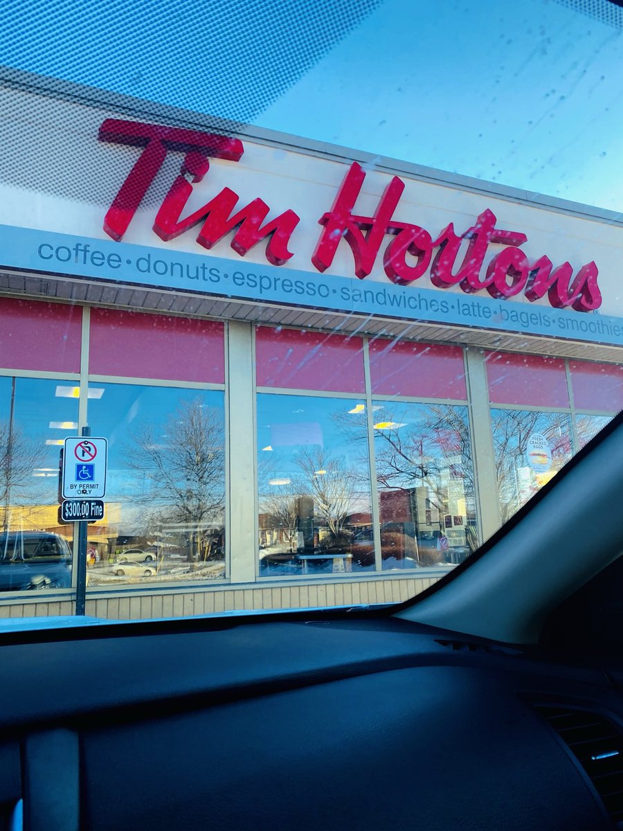 punitparaspunj's tweet photo. Iske Bine bhi Jeena toh kya Jeena #canada #coffeetime https://t.co/gGZP0HTVt3