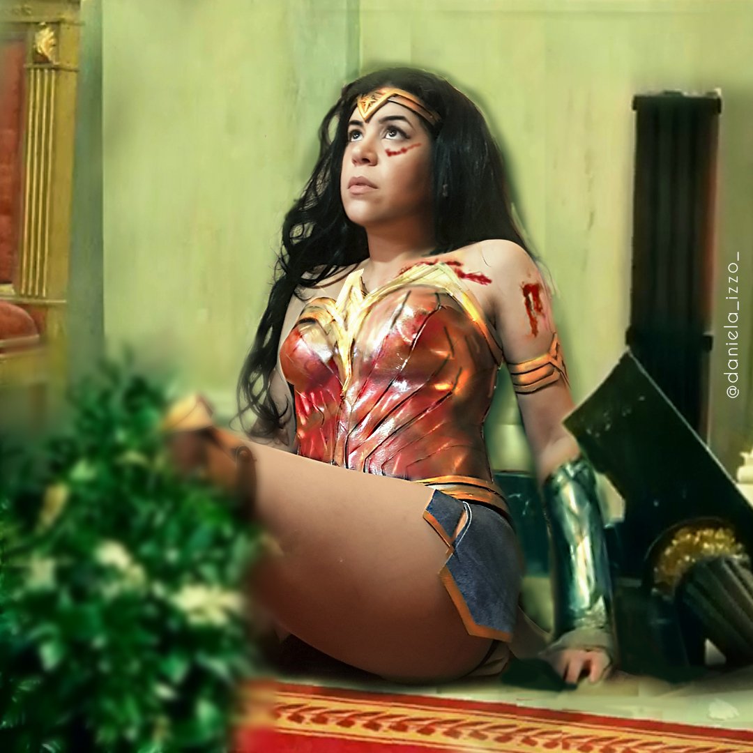 Eliz_bethdis's tweet photo. Ooh bárbara what did you do?
#WonderWoman1984 #WW84
#argentinacosplayer @GalGadot https://t.co/LCQuGHNWAf