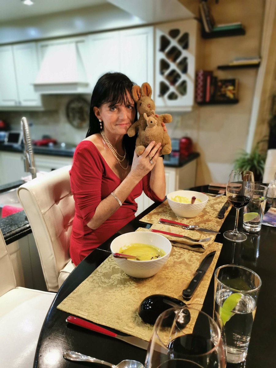 AustralianWineSociety-Toronto tweet media