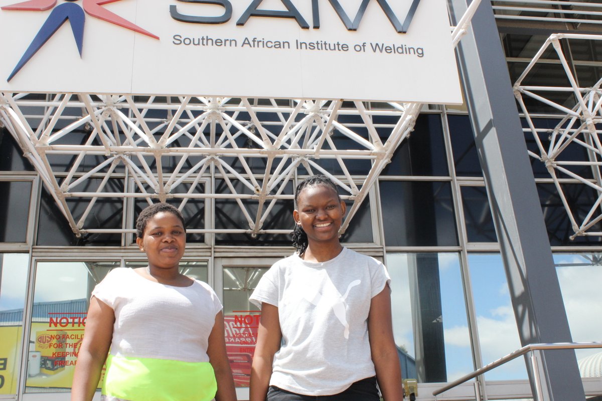 SAIWAfrica's tweet photo. The SAIW’s 2021 bursary recipients Fhumulani Netshakhuma and Palesa Mokoena are now fully immersed in their 28-week welding training course since joining us at the beginning of the year #studentswithpurpose https://t.co/OKFwuEWLcA https://t.co/O4fVsa0OQU