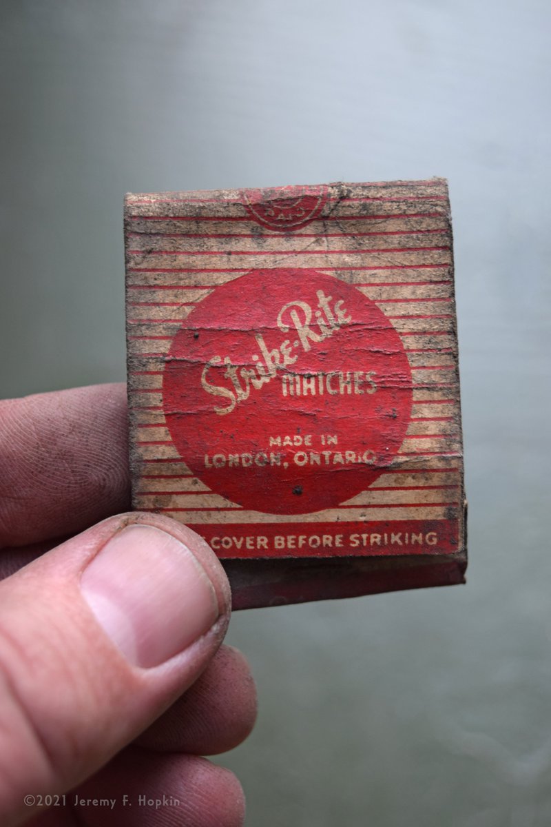 Strike-Rite Matches, c.1940s. Made in London, Ontario.