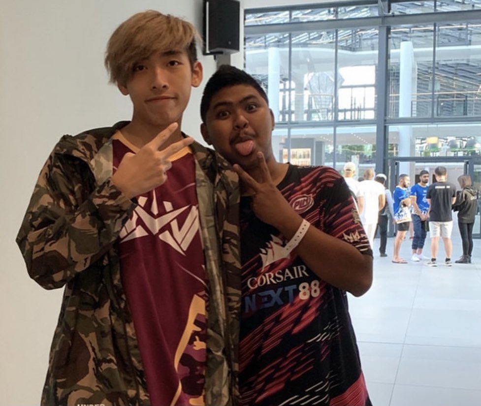plmzooms's tweet photo. 💜 https://t.co/3qZSQraLmz