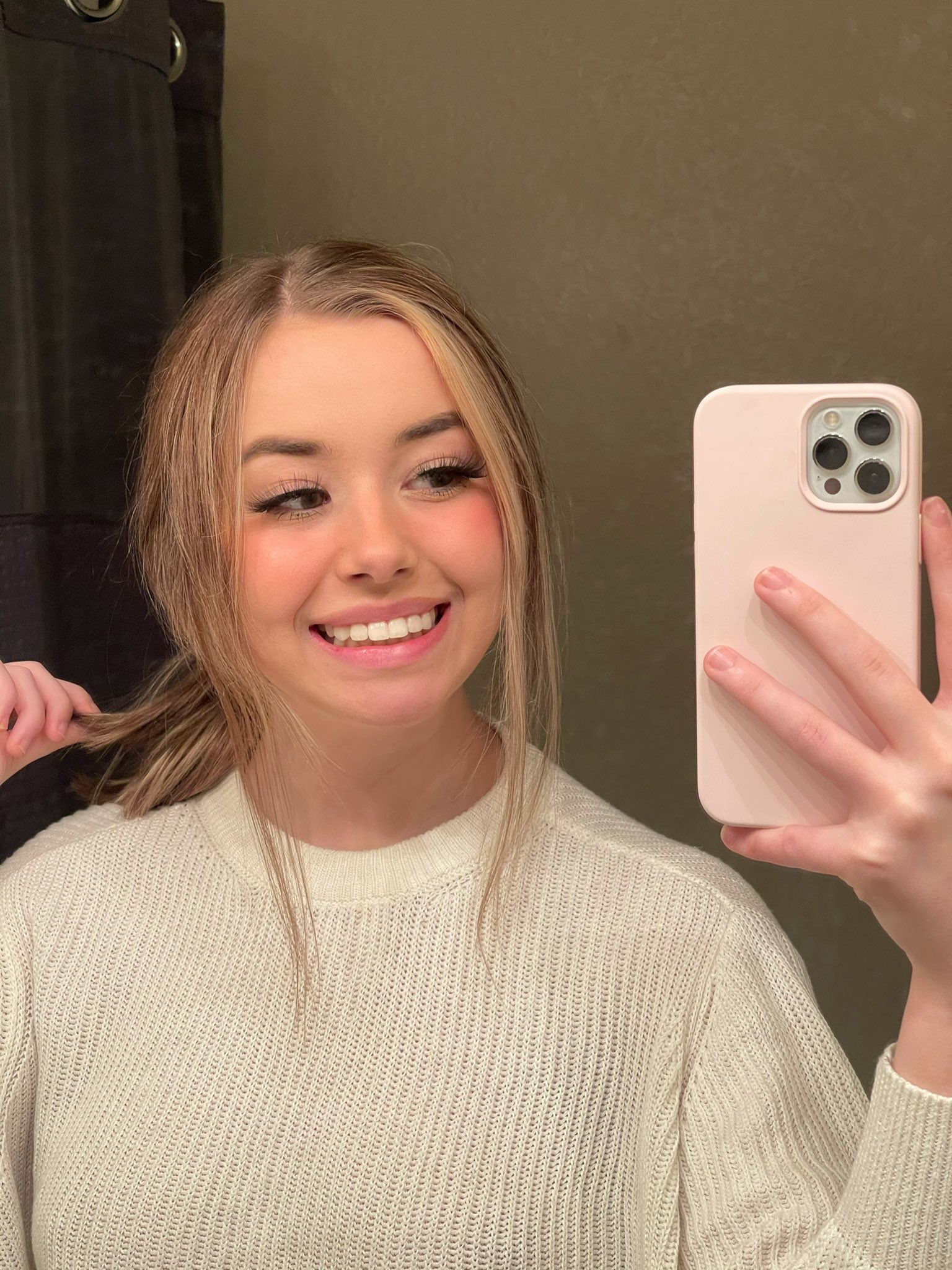 aluraye ♡ on X: I want my hair done so bad t.coX6N4dgn6dN  X