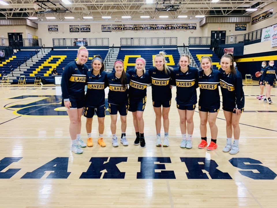 DemondiJ's tweet photo. A big win tonight on Senior Night! All of our girls have been great, but our seniors have been 🔑. They’re the example of what leadership is and our identity starts with them and their energy. I love our seniors!! Thank you girls. 💙💛 #1Program1Goal #TogetherONLY @PLHSBBallGirls https://t.co/wEfukkckyn