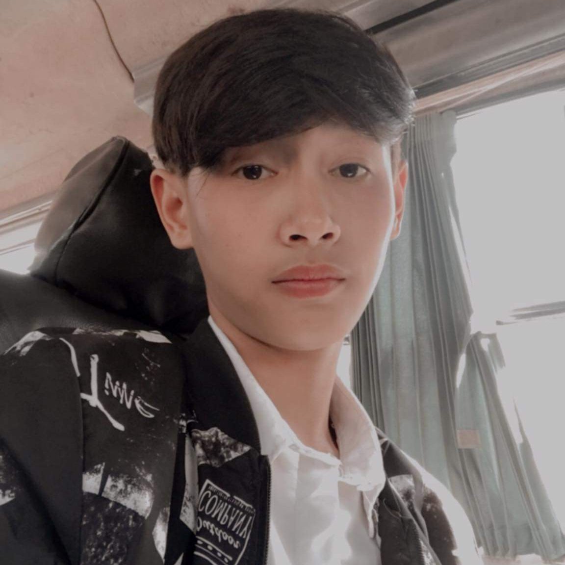 David38365271's tweet photo. #ស្រលាញ់ក្មេង17ឆ្នាំអត់😍 https://t.co/ZDFqKctdYD