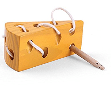 A friend recently recommended this Loobani Wooden Cheese Activity Toy for a road trip with a toddler.

Read the full article: ROAD TRIP WITH A TODDLER TIPS & ACTIVITIES
▸ flyingwithababy.com/road-trip-with…

#roadtripwithatoddler #roadtrip #familytrip #Familytravel