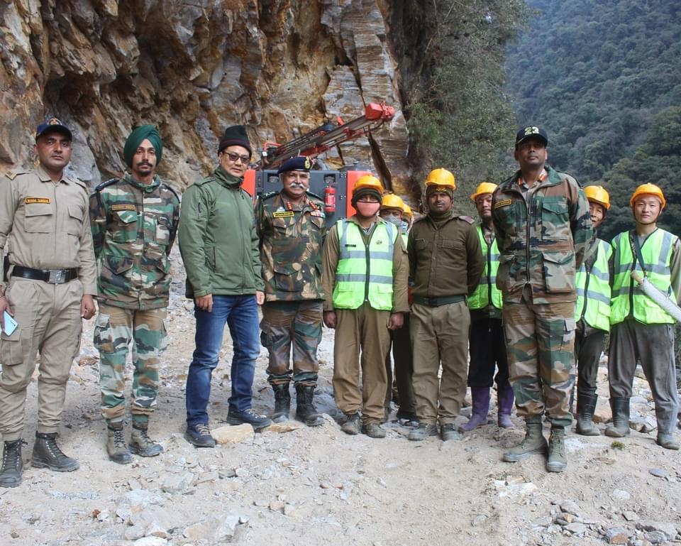 MyGovArunachal's tweet photo. After years of futile waiting, the citizens of #Galemo, #Bidak, #Maja, #Taksing &amp; #Limeking in #ArunachalPradesh finally witnessed road connectivity reaching their villages. We salute to the Border Roads Organization &amp; Security Forces for carrying out the noble &amp; difficult task. https://t.co/j9eTS4fNHt