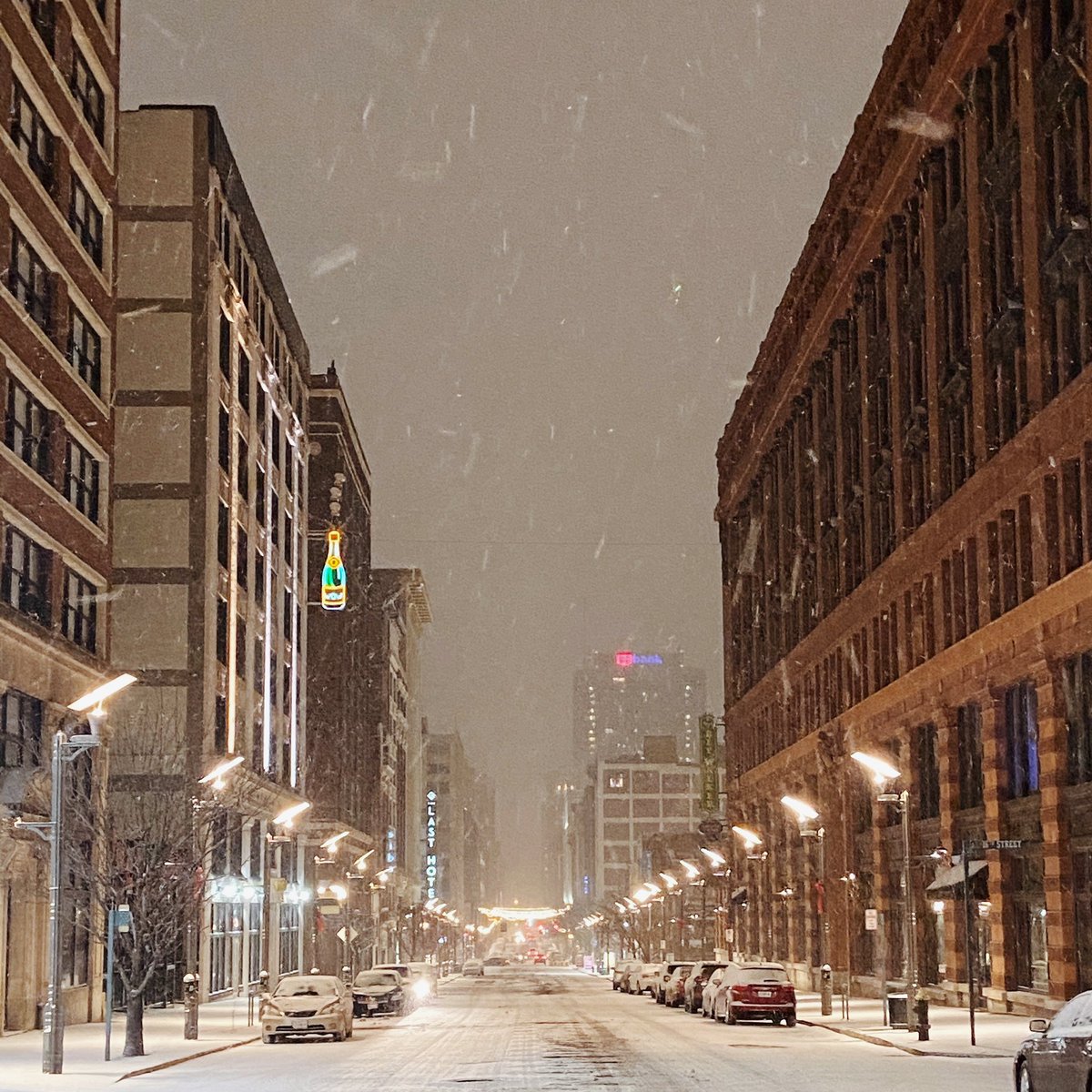 MorganYoungTV's tweet photo. Wash Ave + snow = very cute https://t.co/cpoe6jPgtd
