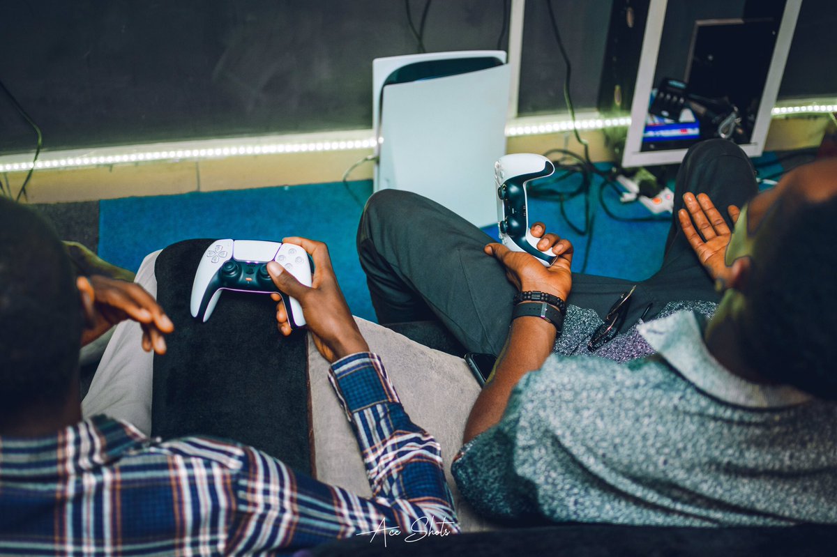 supa_tk's tweet photo. Hi, are you in Adamawa state, or you know someone there? 
There’s a gaming lounge called THE CUBE, with variety of games. 
Come and experience true gaming!!! #jimeta #yola #adamawa #game #gaming #virtualreality #videogame #mautech #AUN https://t.co/XmOizAmldv