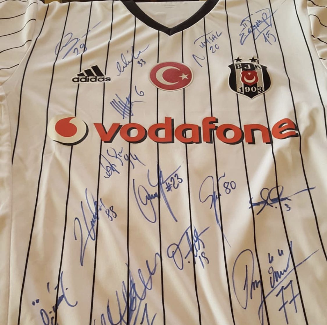 Go <a href="/Besiktas/">Beşiktaş JK</a> 🦅🇹🇷⚽️
allé alle allé 🗣