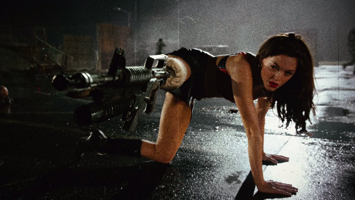 40. GRINDHOUSE (2007)A double bill by two popular directors. DEATH PROOF by Tarantino and PLANET TERROR by Rodriguez. Combined with the fake trailers by guest directors, like Wright and Zombie, and this becomes event viewing homaging one of the best eras in horror. #Horror365