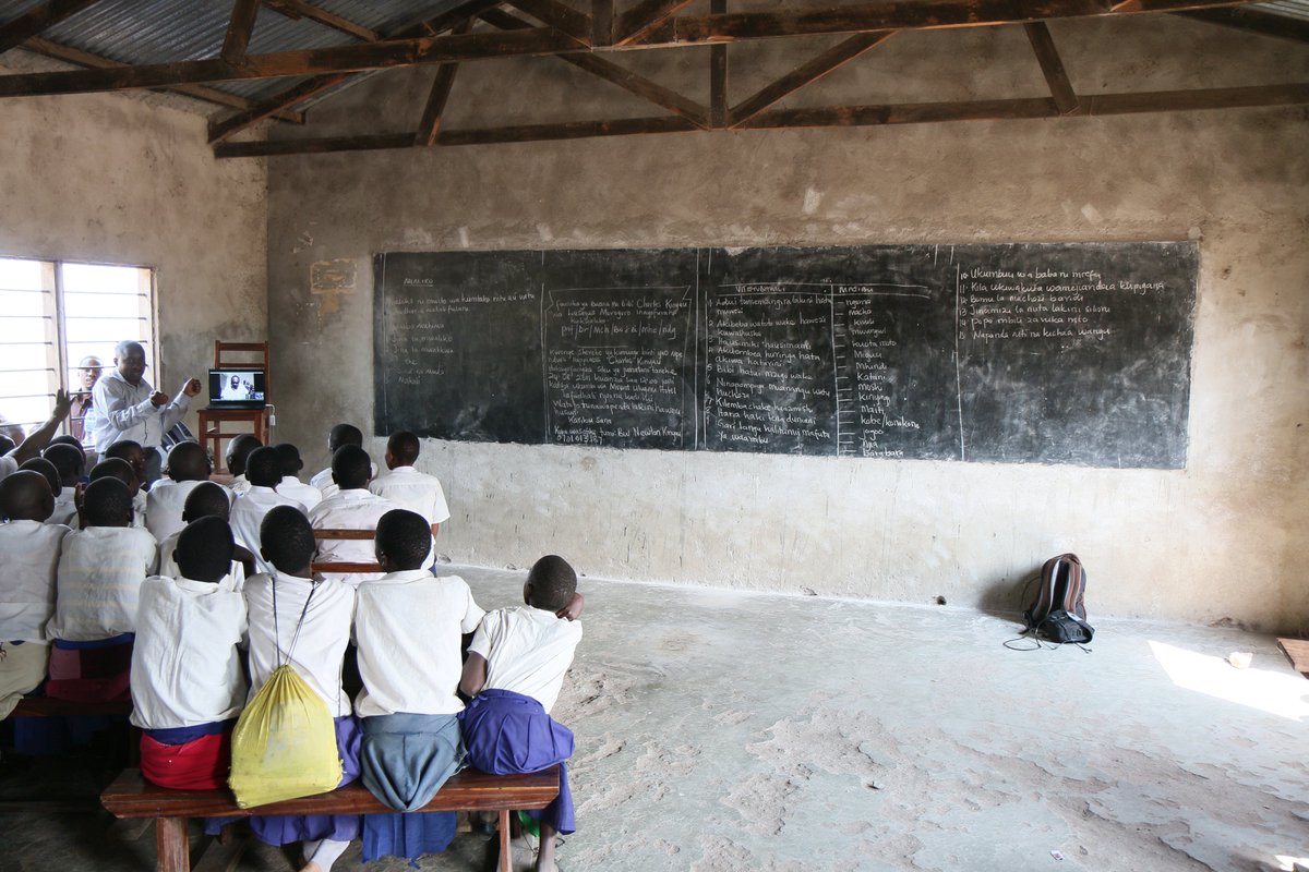 DeFuTech_de's tweet photo. What do you see? This is a boys' #school in #Tanzania, enjoying #connectivity in Bunda during their lessons. #internet and #communication are key conditions for a successful #education #worldwide. 

#wiback #ConnectTheUnconnected https://t.co/nYeFHj6d3R