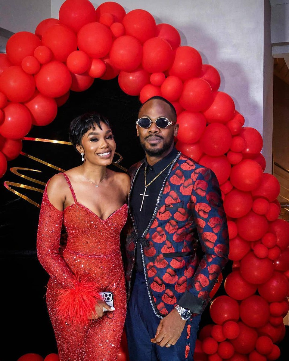 poshsypce22's tweet photo. This is an awesome ๐ธ of Nollywood finest @etimeffiong @sharonooja ๐คฉ๐คฉ
#actress #actor #nollywood #etimeffiong #sharonooja #alist #stillfallingthemovie #red #valentineloading https://t.co/d5dMZV7ejC