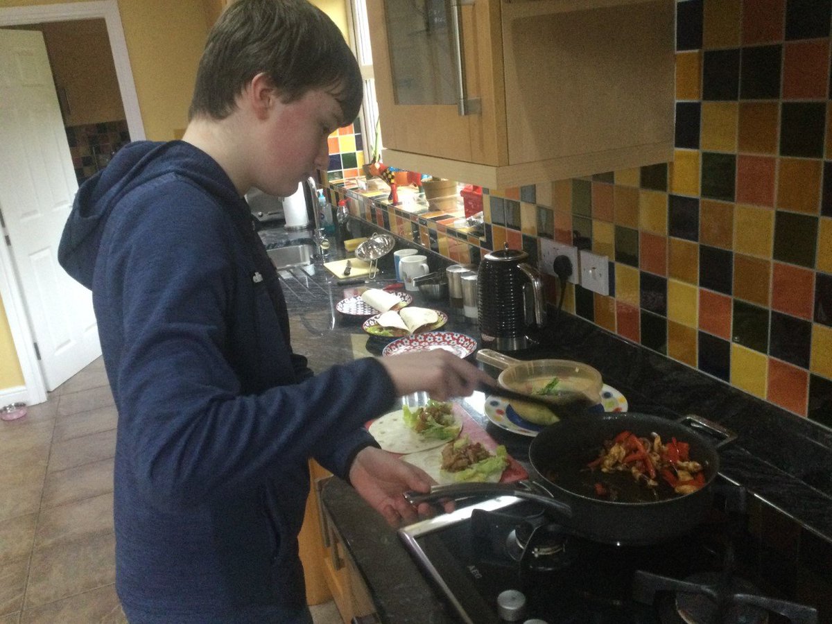 CongletonHS's tweet photo. Keen for his @CHSLanguages students to learn more about Spanish culture, Mr Cliffe challenged his class to try some Spanish cookery at home. Y8 Barney M really rose to the challenge, making delicious looking fajitas for the family. He's also trying to read Harry Potter in Spanish https://t.co/O5rdbMX7Oz