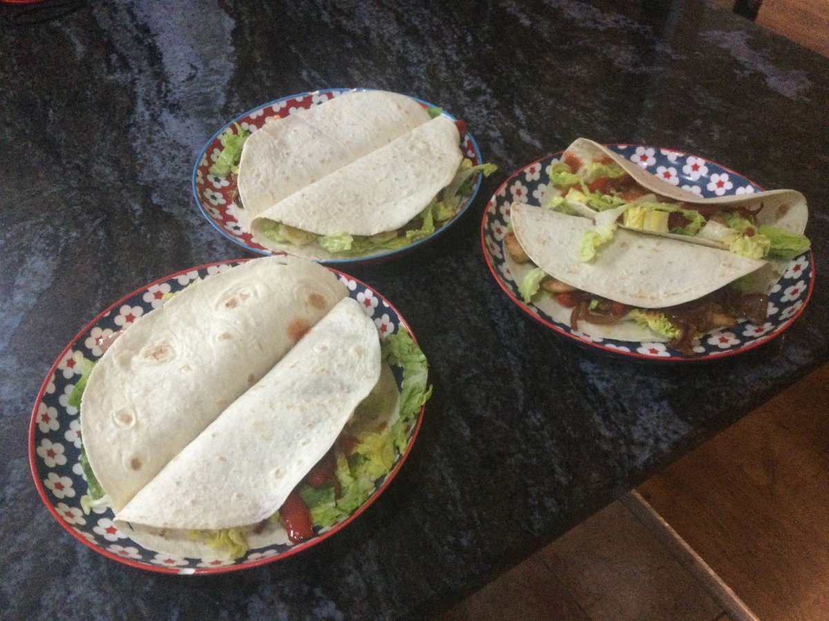 CongletonHS's tweet photo. Keen for his @CHSLanguages students to learn more about Spanish culture, Mr Cliffe challenged his class to try some Spanish cookery at home. Y8 Barney M really rose to the challenge, making delicious looking fajitas for the family. He's also trying to read Harry Potter in Spanish https://t.co/O5rdbMX7Oz