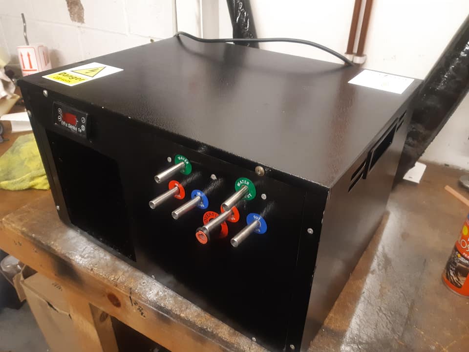 TheOneStopPubUK's tweet photo. A single line maxi 310. 2 line Brandles - 3 line MF and a sub- zero glycol cooler ready to go with full set-ups. This beer cooler is in full working order and has been fully tested for 3 days. Mail Order available. Contact us at onestoppubshop@gmail.com or ring/text 07851 246801. https://t.co/TqNW9lwkmx