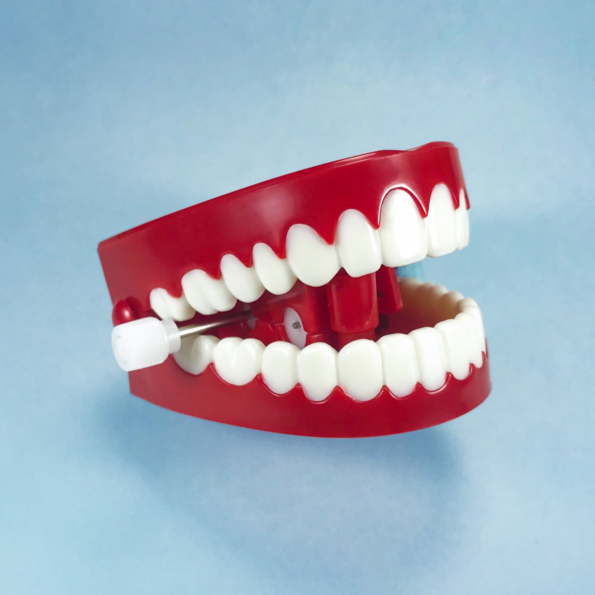 Our brand new single ‘When You Talk’ is out this Thursday evening on Bandcamp exclusively, right after it airing as <a href="/adam_crowther/">Adam Crowther</a> <a href="/BBCUpload/">BBC Upload</a> ‘Track of the Week’ on <a href="/bbcrb/">BBC Radio Bristol</a> at 7pm! Then the track will be on all your favourite streaming sites come April 2nd!!! 🦷