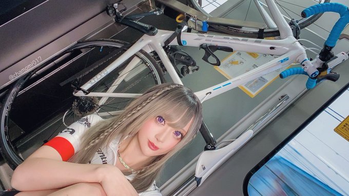 Twitterのコスプレ画像32