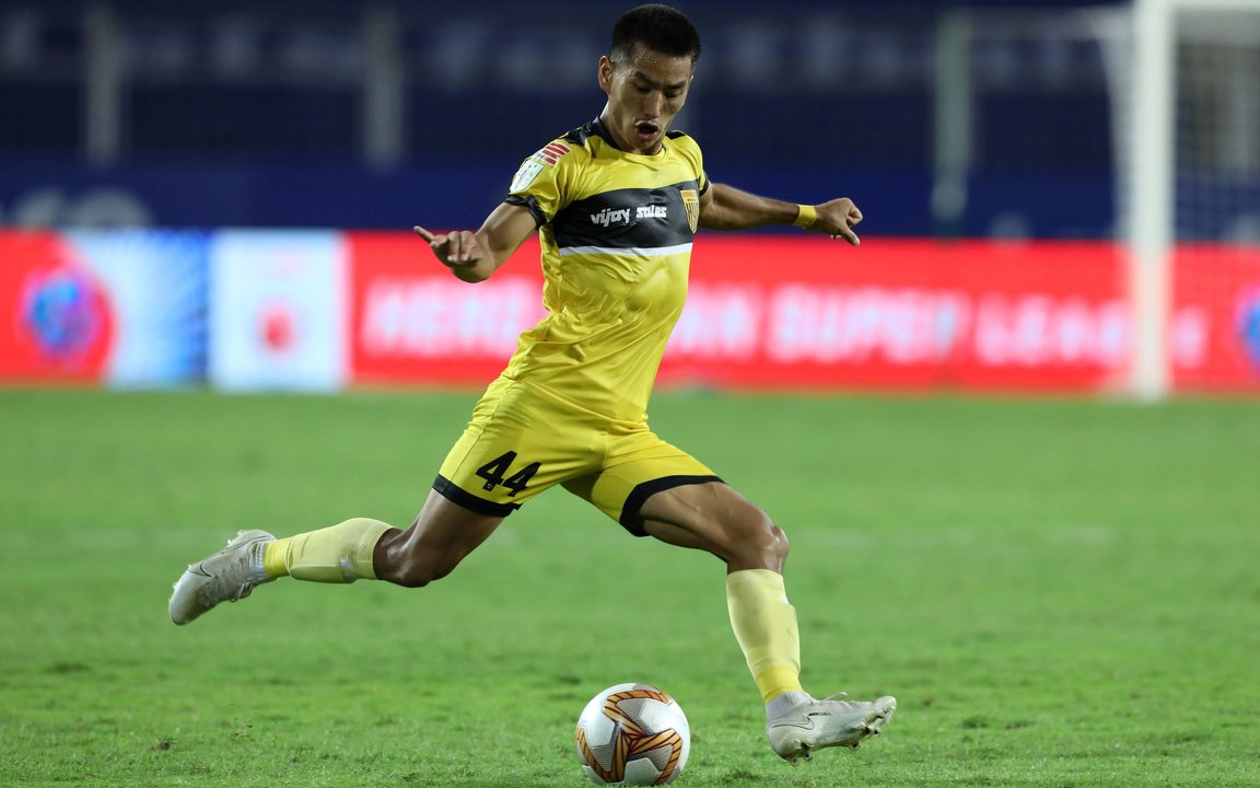 Hyderabad FC’s other full-back, Asish Rai has been even more impressive. Rai is leading the charts for defenders in winning defensive duels (8.75 per 90 minutes), progressive passes (10 per 90 minutes), and dribbles (4.44 per 90 minutes).