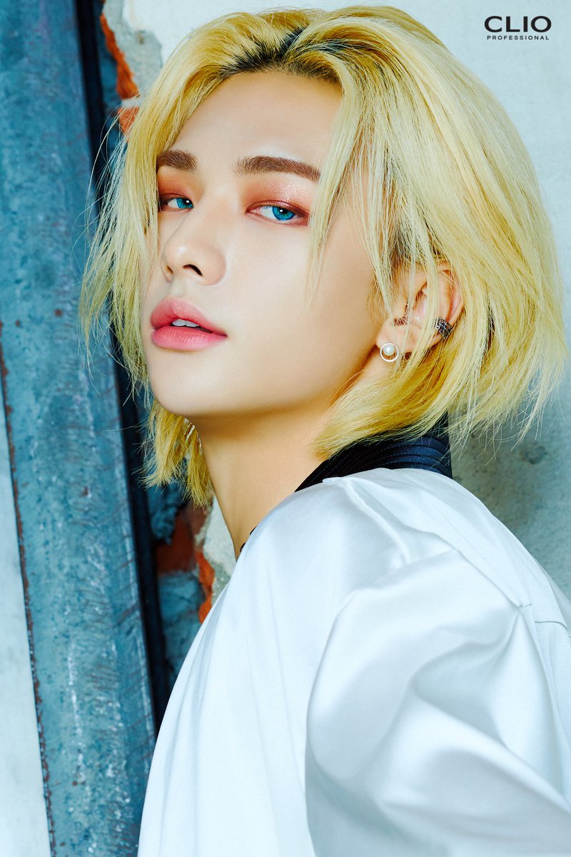 Aiiida08's tweet photo. Clio me quiere matar, esto es demasiado para mi😱🔥🔥🔥, ¿Porque son tan perfectos? 😍😍 https://t.co/rSueBahRM4