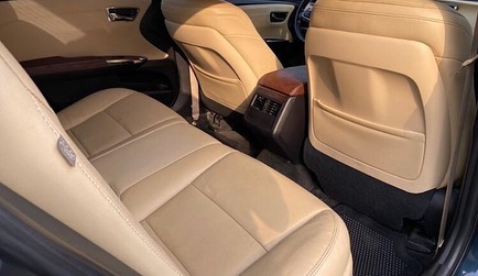 Salvx12's tweet photo. FOR SALE!!!⠀
⠀
Make: Toyota⠀
⠀
Model: Avalon⠀
⠀
Trim: XLE

Year of manufacture: 2015

Condition: American used

Transmission: Automatic

Location: Ikeja

💰: 8.250m (Slightly Negotiable)
⠀⠀
PLS RETWEET, MY CLIENT MIGHT JUST BE ON UR TL 🙏🏿
Cc @Gidi_Traffic @TrafficChiefNG https://t.co/CiDOnDJBf6