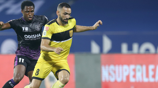 In these circumstances, midfielder Joao Victor occupies the centre back slot vacated by Chinglensana Singh. Victor has a 71% success rate in winning aerial duels (2nd highest in the league) and also makes 5.23 interceptions per 90 minutes.