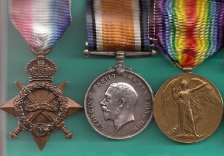 STOLEN #MEDAL
1914/15 trio
bearing the inscription: 
S/N M. HANKINSON - TENS/QAIMNS
@DC_Police 
crime ref: KH/09/939
Any information to the whereabouts of the medals is welcome, please email info@medal-locator.com