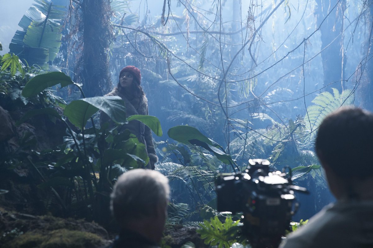 His Dark Materials tweet media