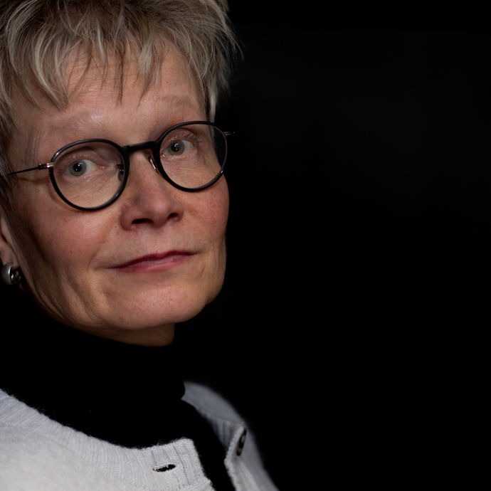 Kenen on vastuu, kun teknologia muuttaa käyttäytymistämme? Kriittisyydestä puhutaan paljon, mutta onko sille aikaa, kun dedis painaa päälle? #KahvitNäppikselle -podin toisen jakson vieraana Marjo Kauppinen. Kuuntele Spotifysta/iTunesista! <a href="/AaltoUniversity/">Aalto University</a> 
aalto.fi/fi/uutiset/kah…